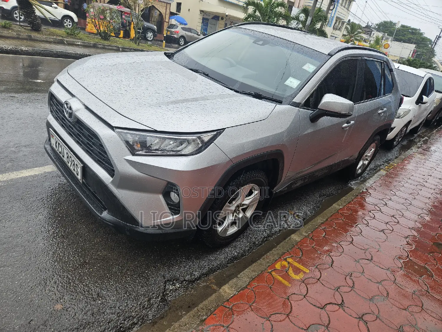 Toyota RAV4 2019 Silver