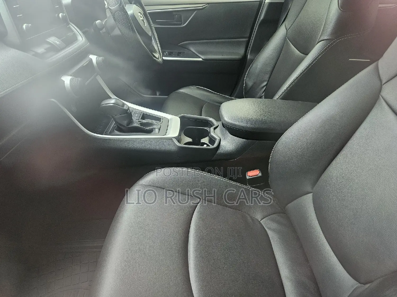 Toyota RAV4 2019 Silver
