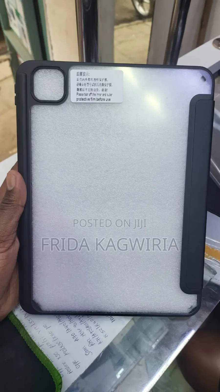 iPad Pro 11 2024 Flip Cover With Kickstand