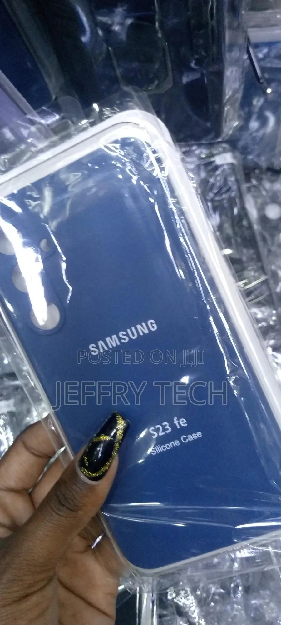 Blue Silicone Cover – Samsung Galaxy S23 FE