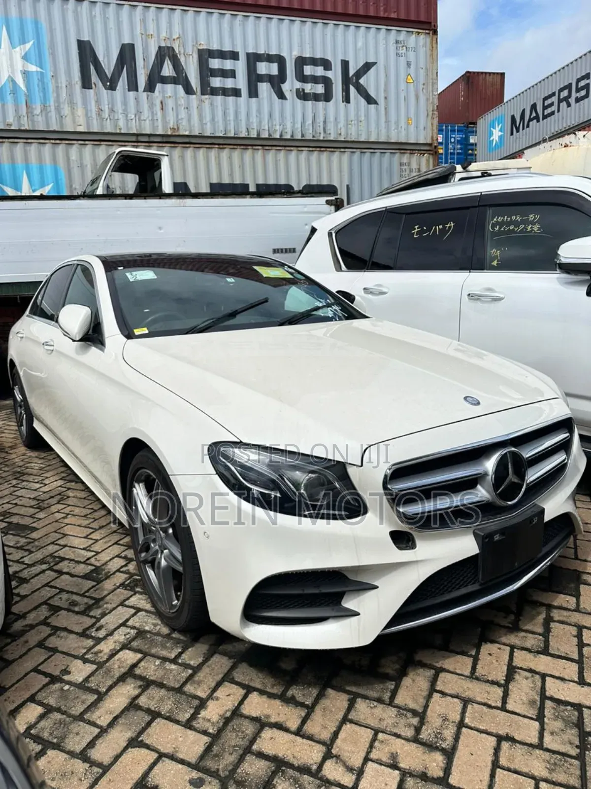 Mercedes-Benz E200 2018 Off white
