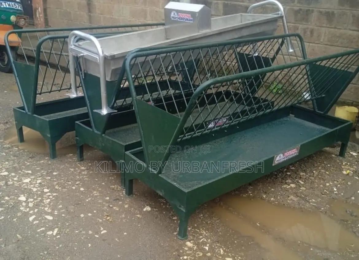 Goat / Sheep Hay Feeder