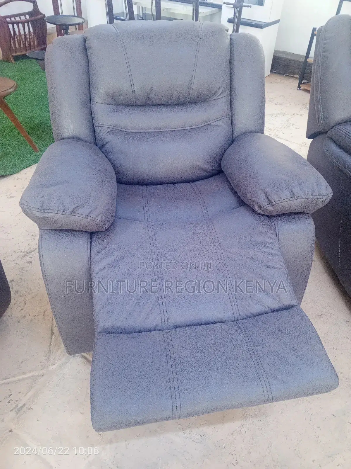 One Seater Recliner Sofas