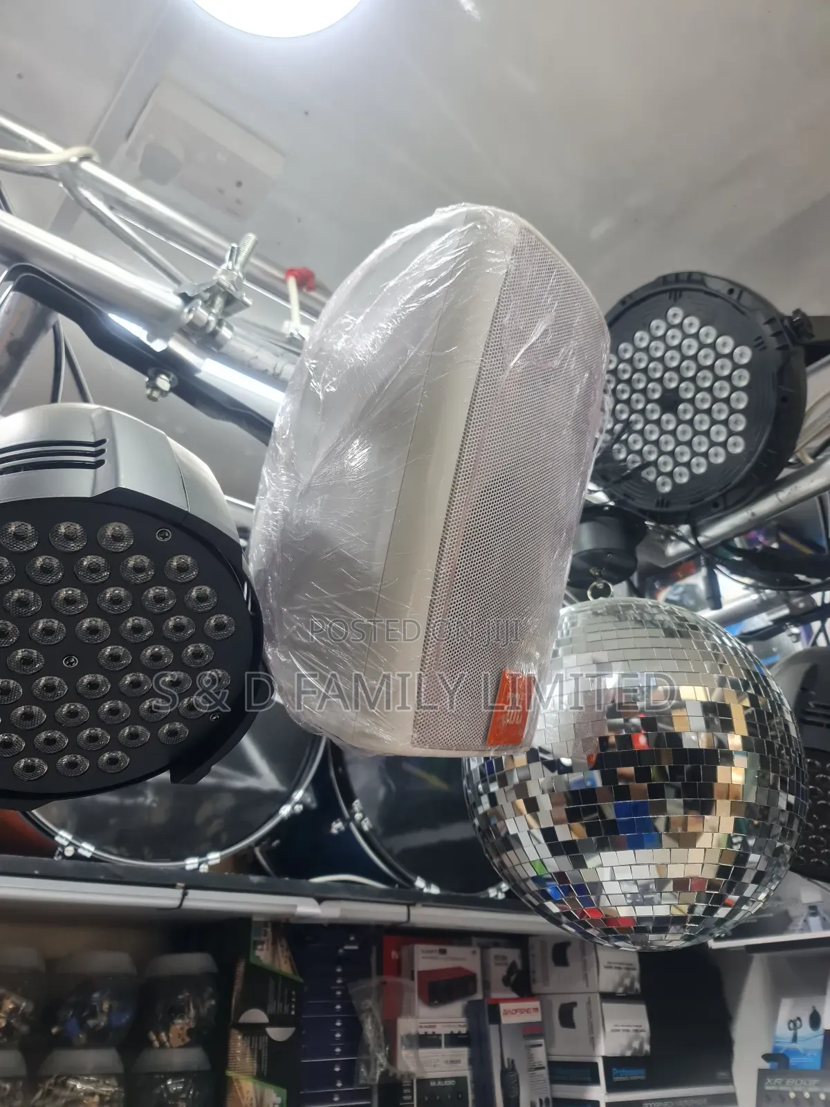 JBL 650 Wall Mount Speaker