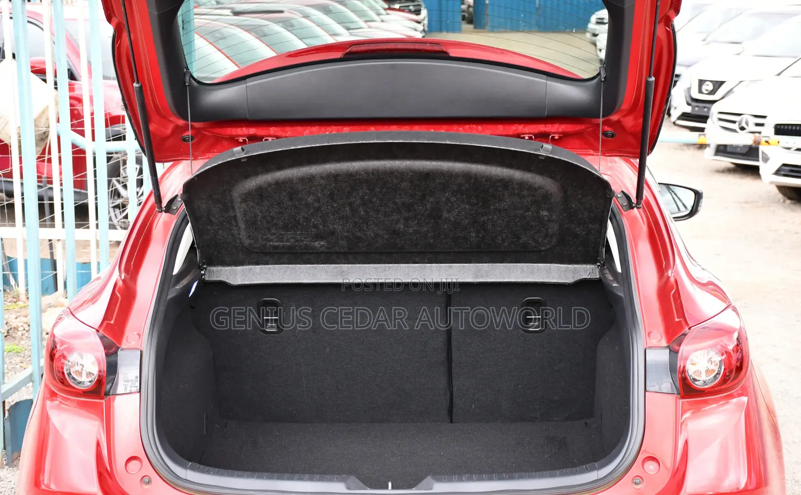 Mazda Axela 2016 Red