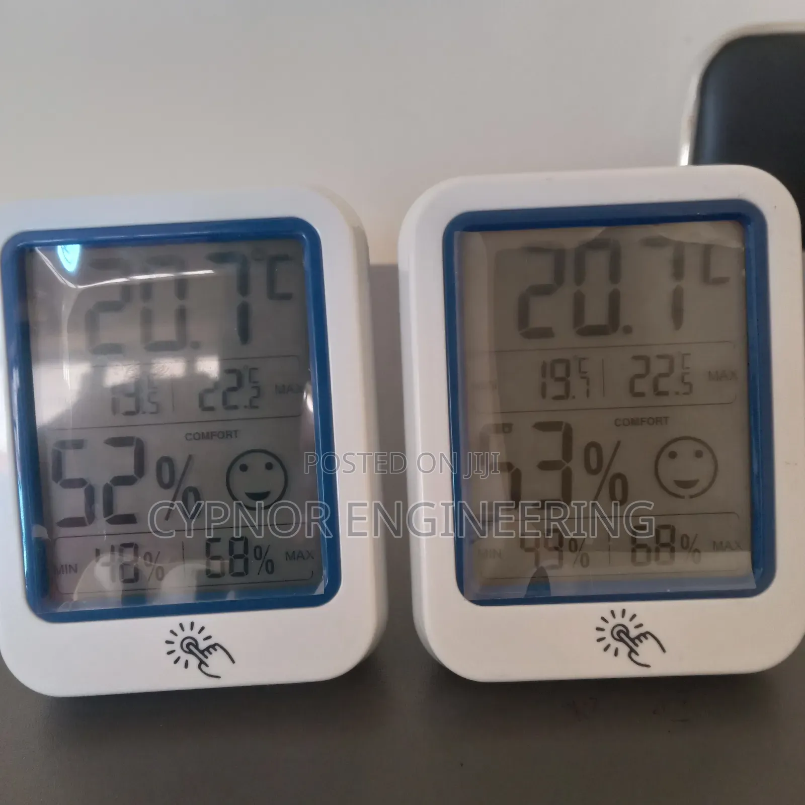School Hygrometer With Intergrated Temperature Gauge