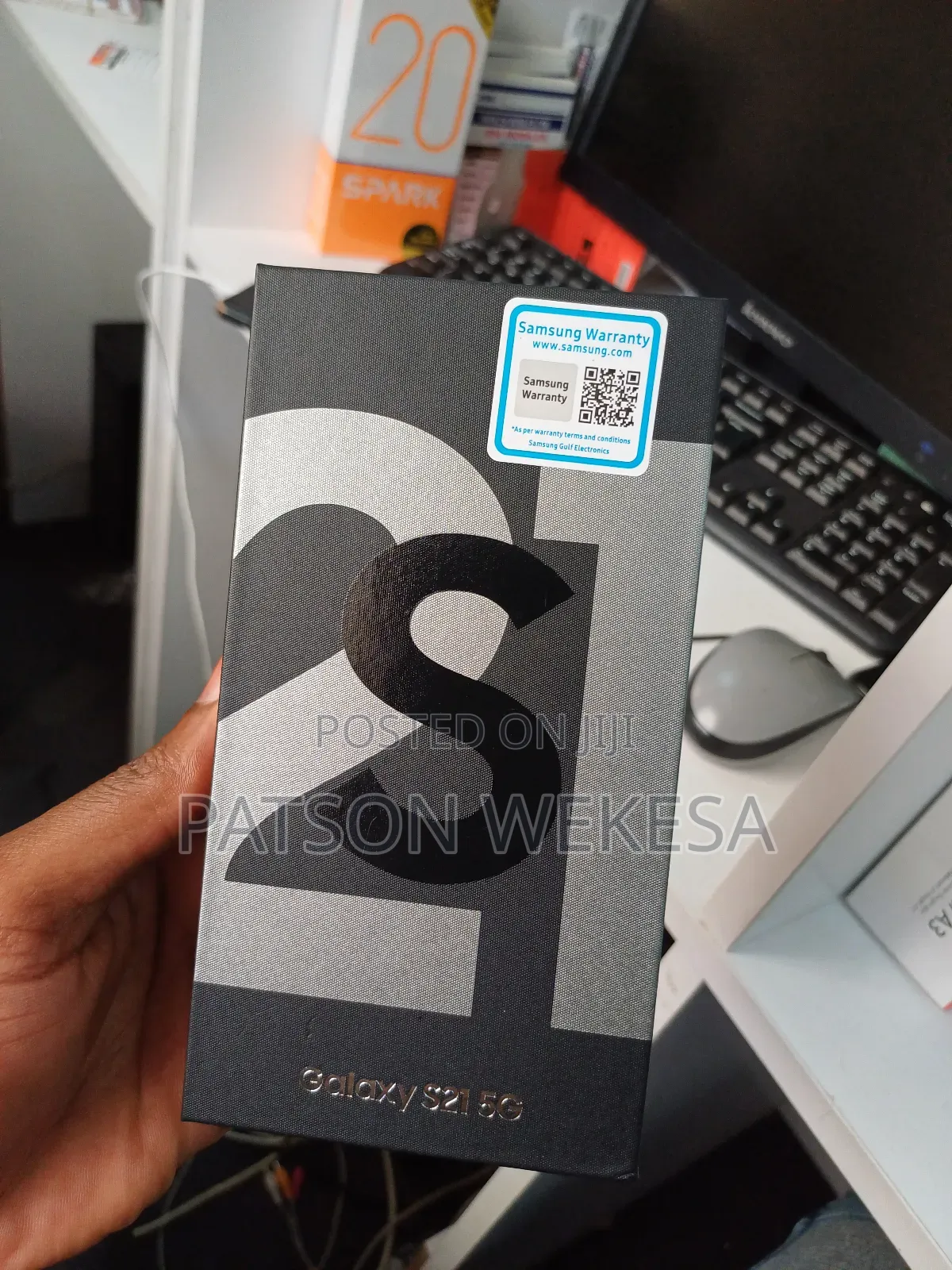 New Samsung Galaxy S21 5G 128 GB Purple