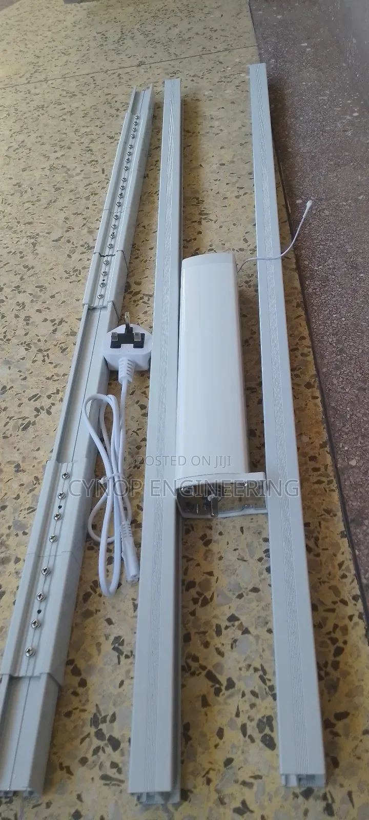 Streamlined Style Wifi Curtain Automation