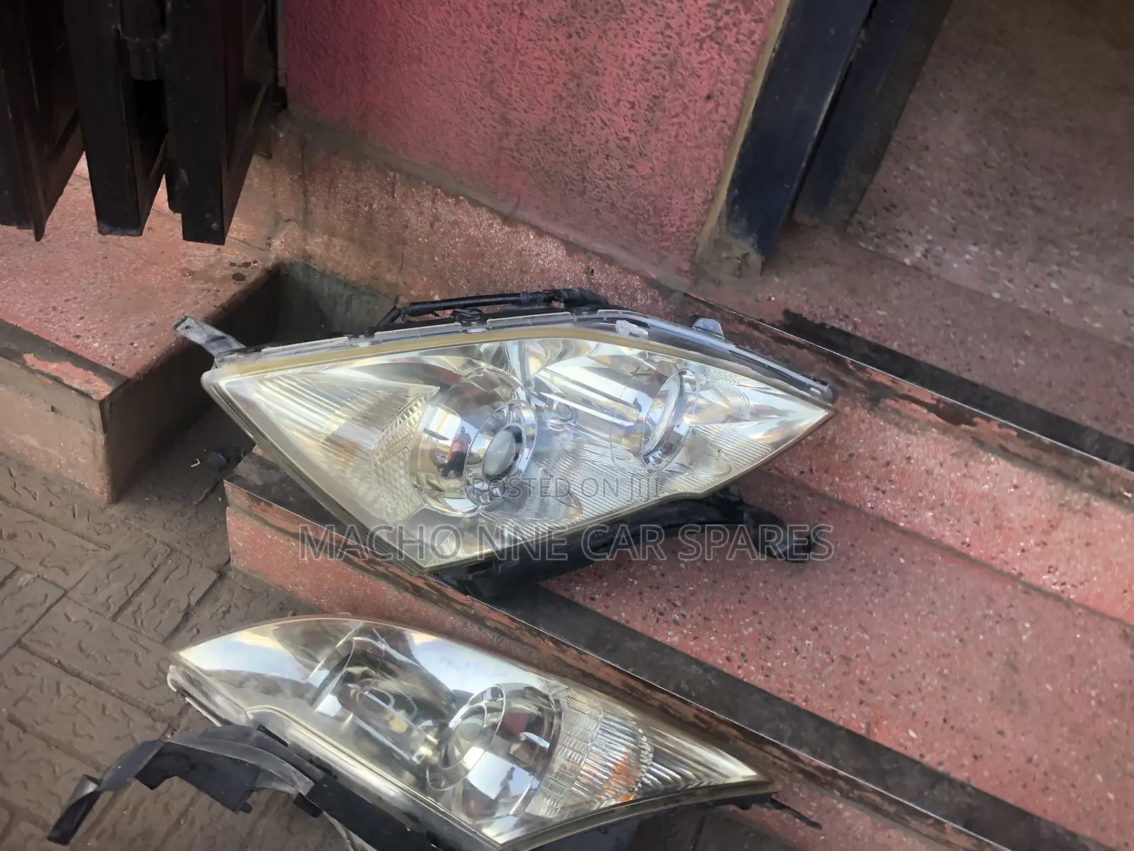 Honda CRV RE4 2010 Non Xenon Headlight
