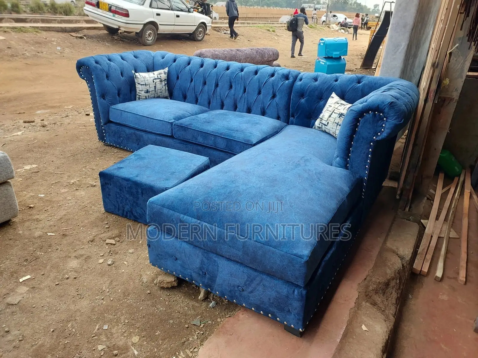 Classic Chesterfield L Sofa