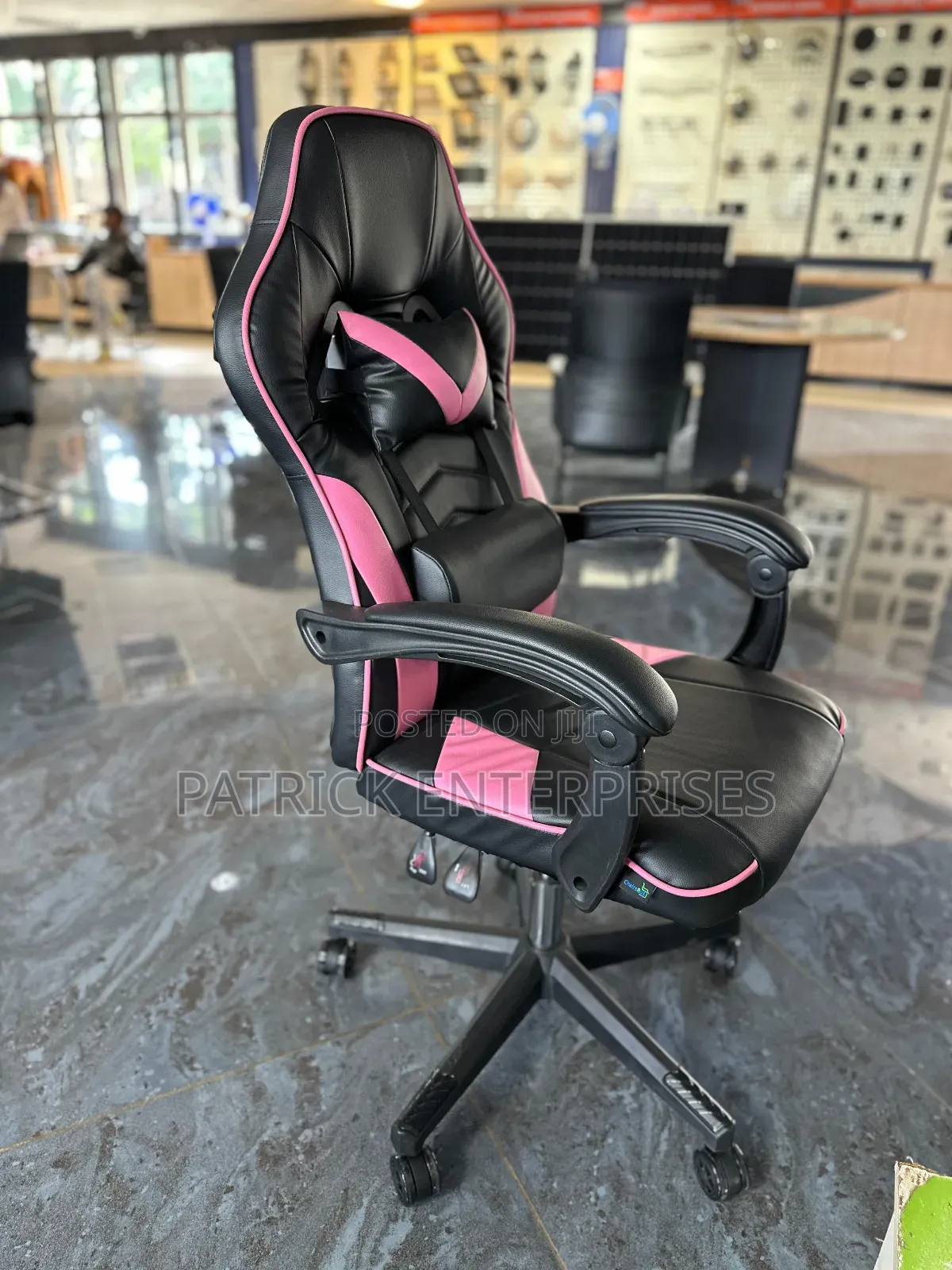 Executive Imported Modern Office/Home Study Gaming Chair