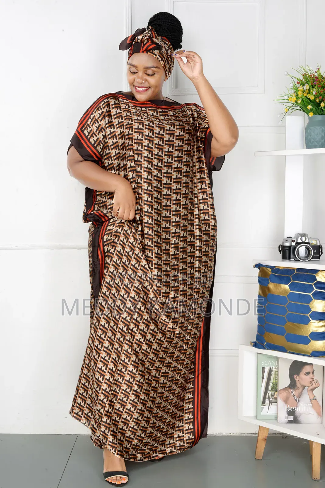 Designer Styish LV Silk Deras