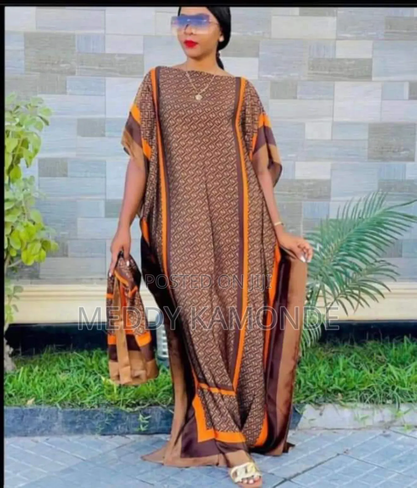 Designer Styish LV Silk Deras
