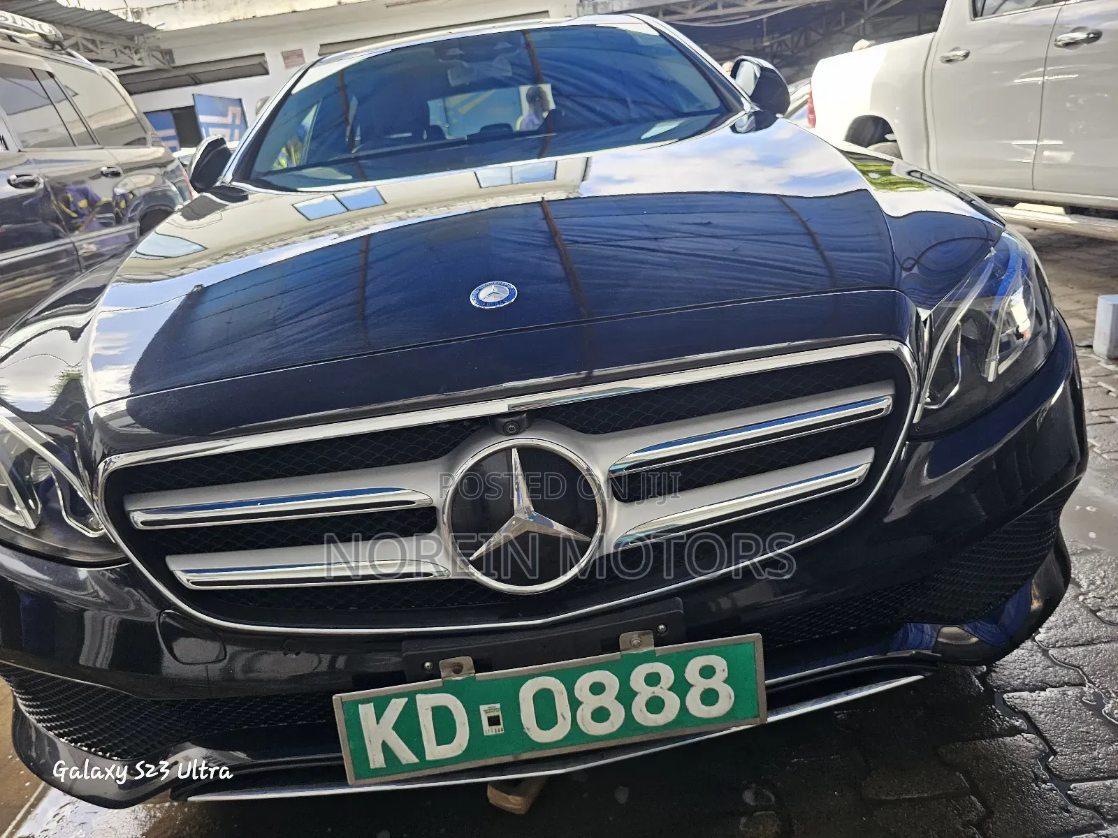 Mercedes-Benz C200 2017 Matt Black