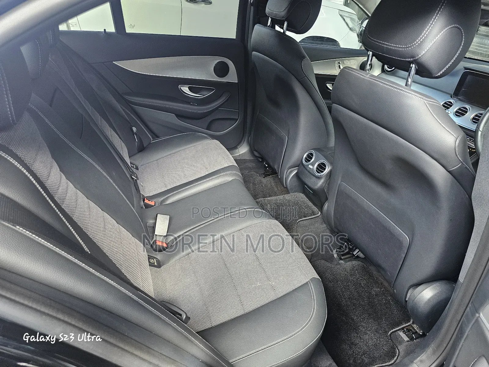 Mercedes-Benz C200 2017 Matt Black
