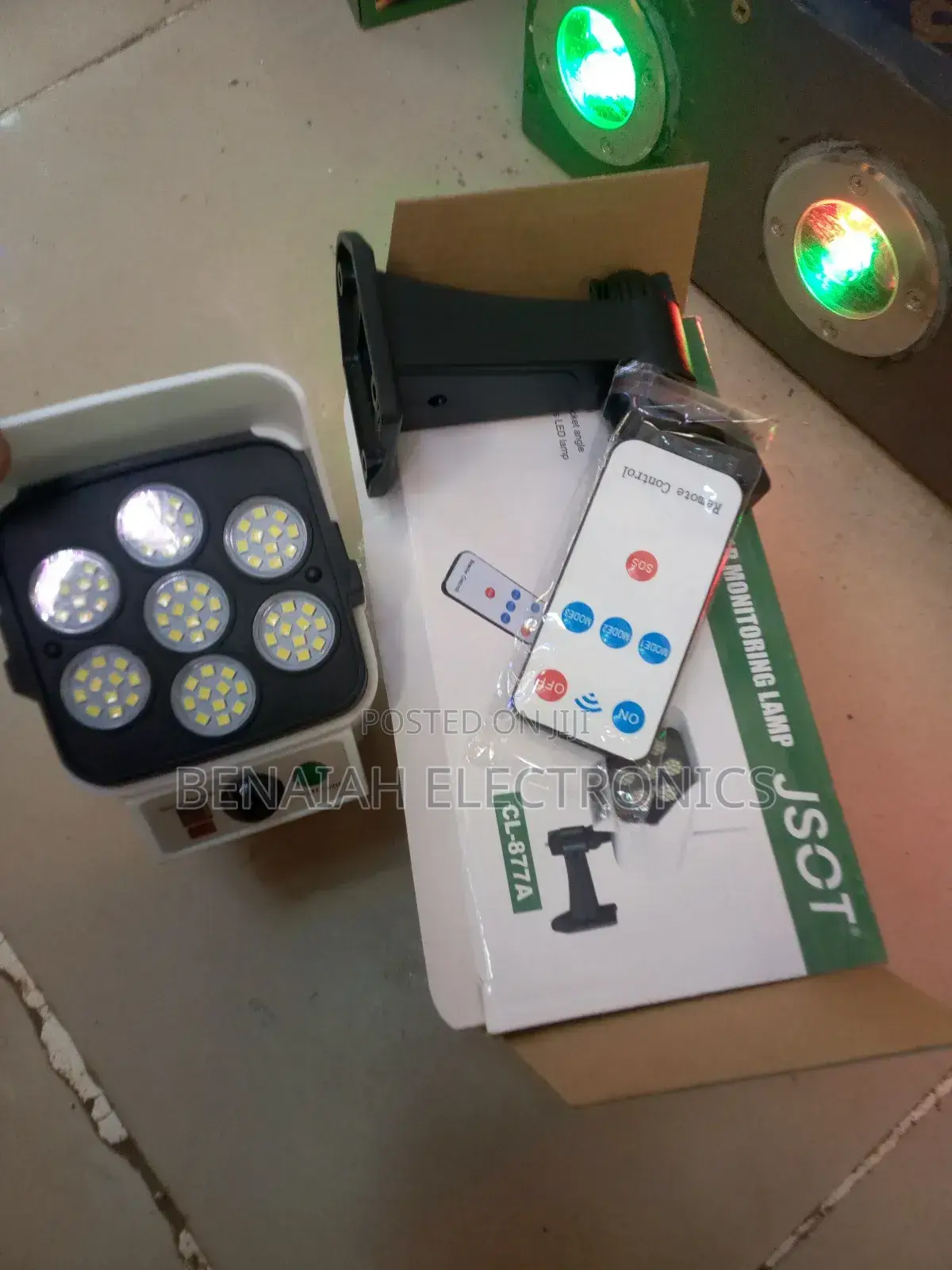 Solar Monitoring Lamp.Remote Controlled,Human Motion Sensor