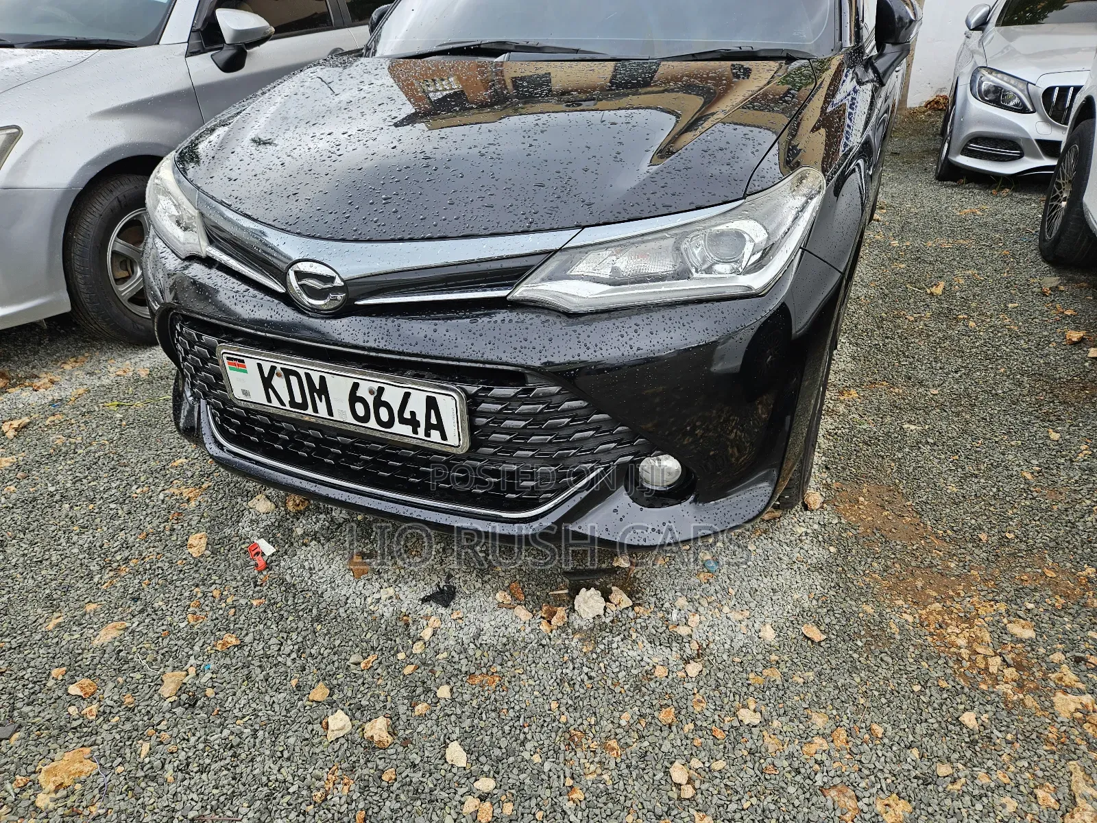 Toyota Corolla Fielder 2017 Black