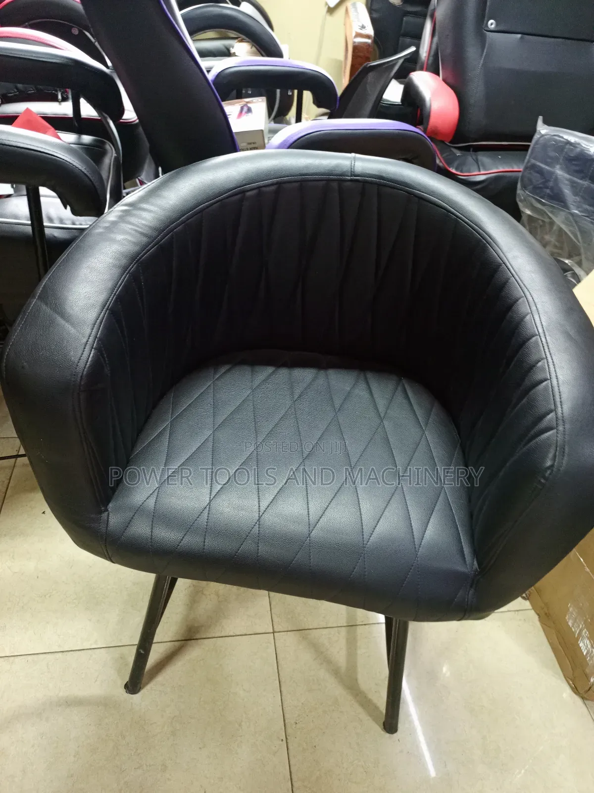 Black Styling Seat