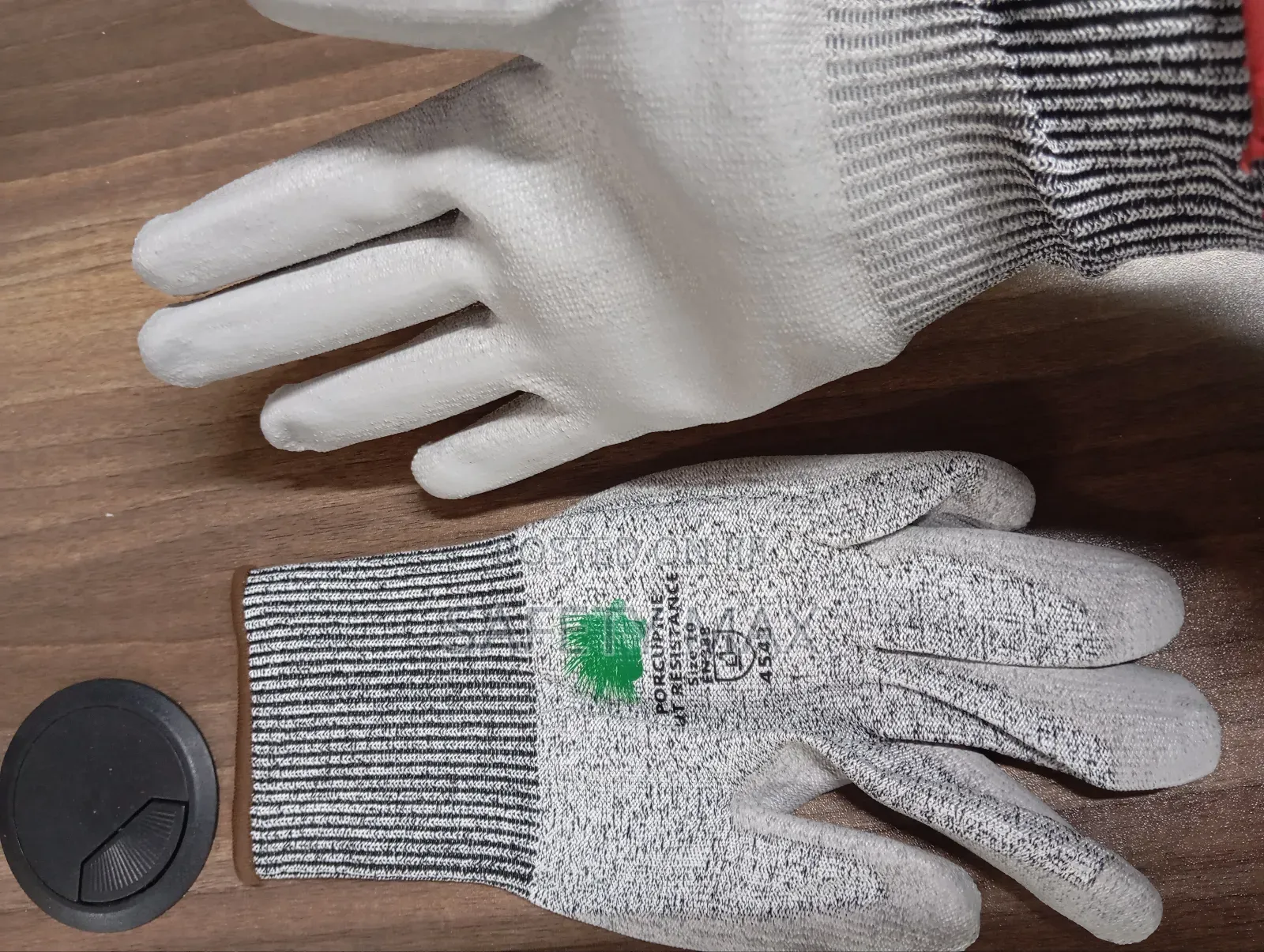 Gloves/Porcupine Cut Resistance En388