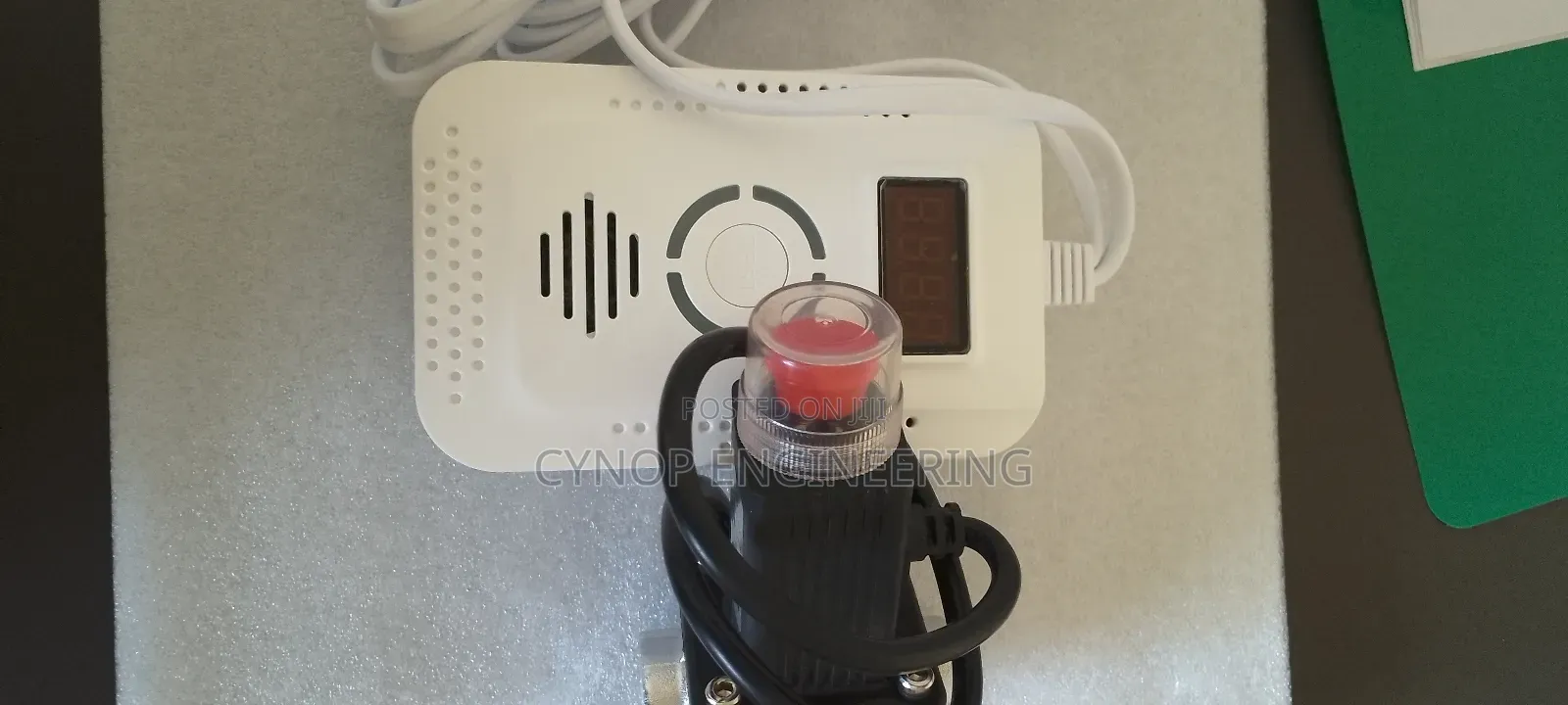 Airbnb LPG Leak Detector With Valve