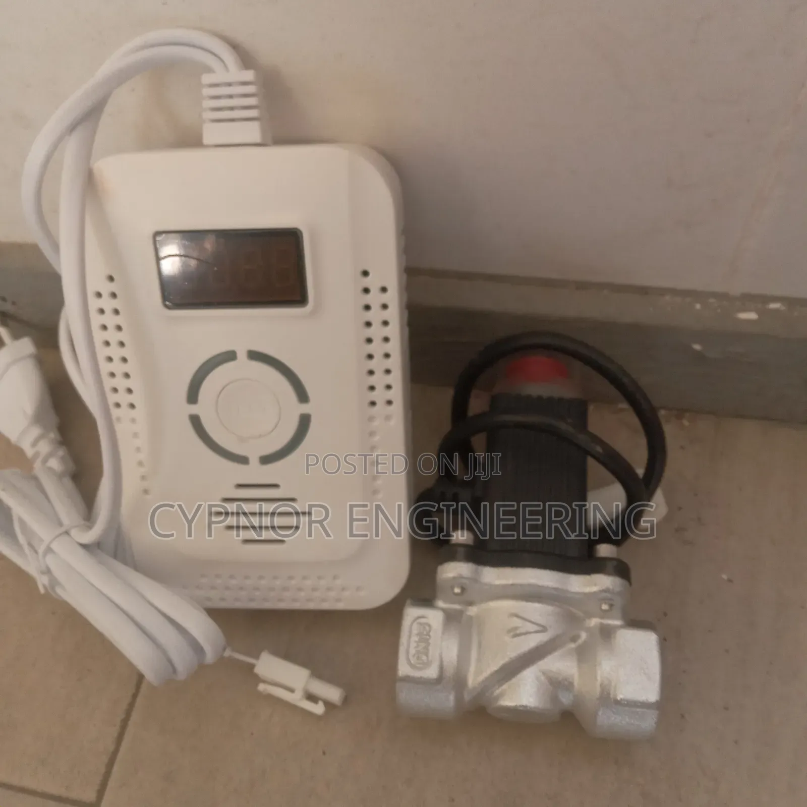 Hospital Gas Leakage Detector With Alarm
