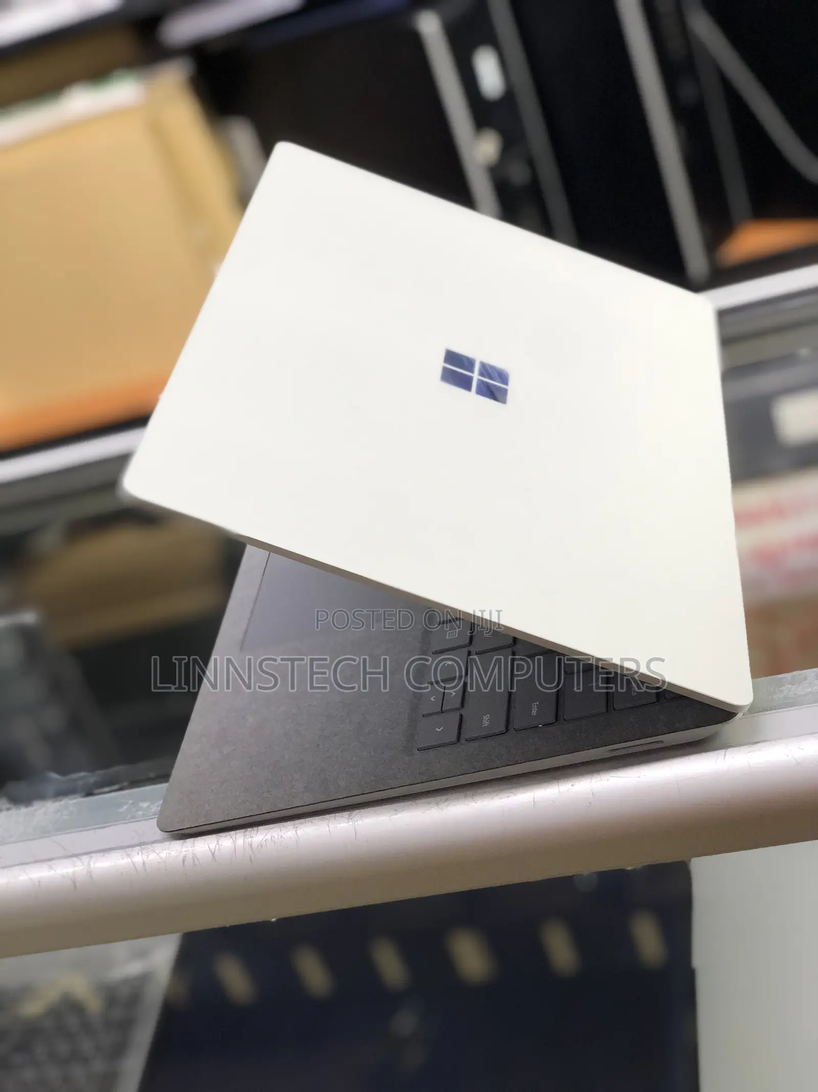 Laptop Microsoft Surface Laptop 8GB Intel Core I7 SSD 256GB