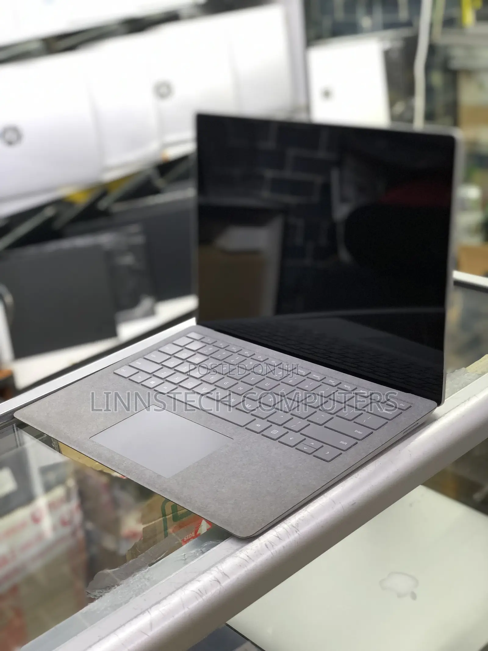 Laptop Microsoft Surface Laptop 8GB Intel Core I7 SSD 256GB