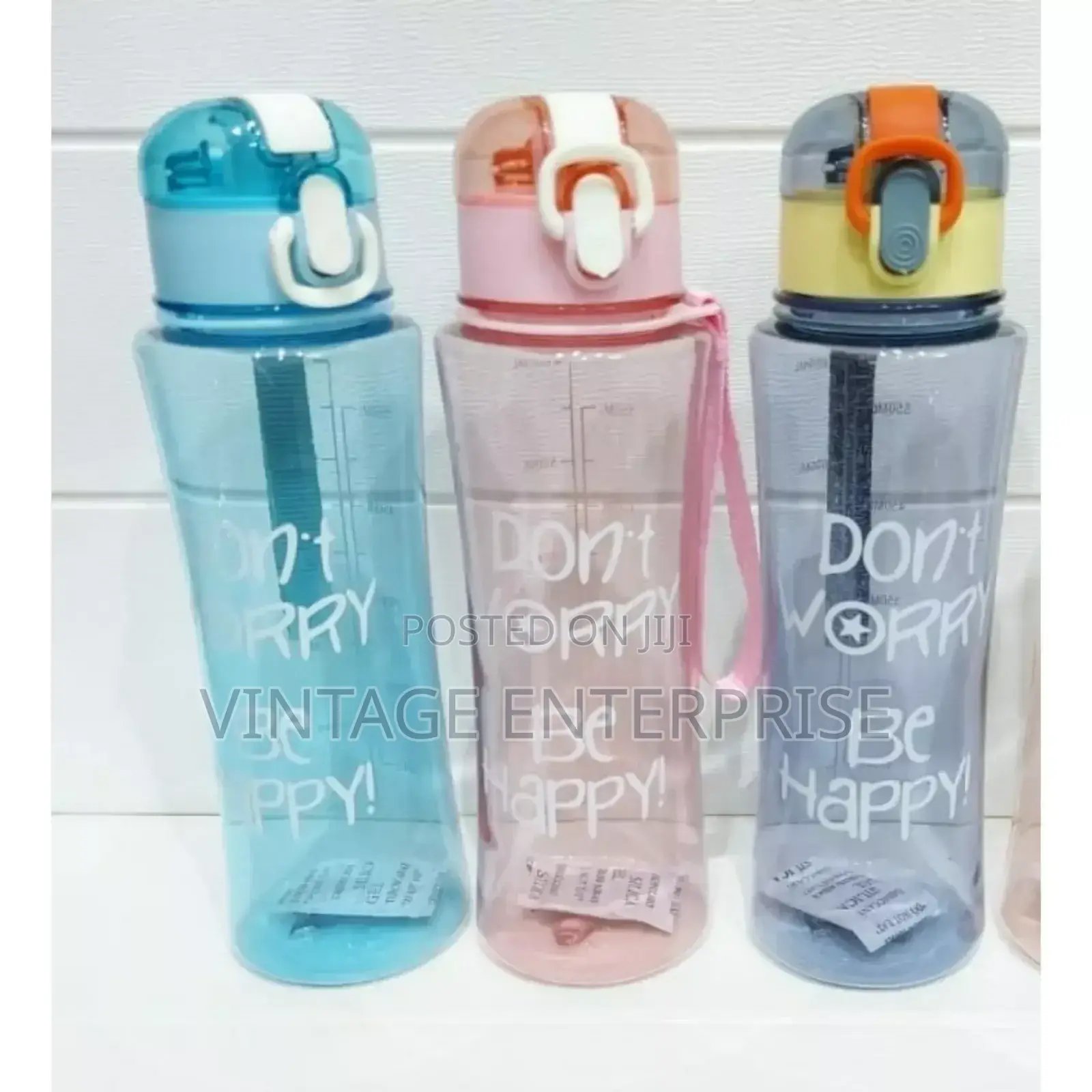 600ml Dont Worry , Be Happy Drinking Water Bottle . 💦🫧