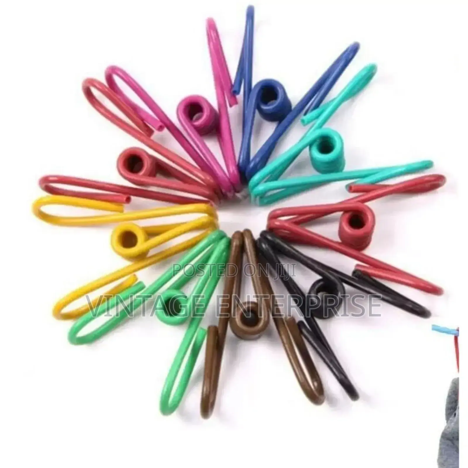 10pcs Assorted Set of Clips /Pegs