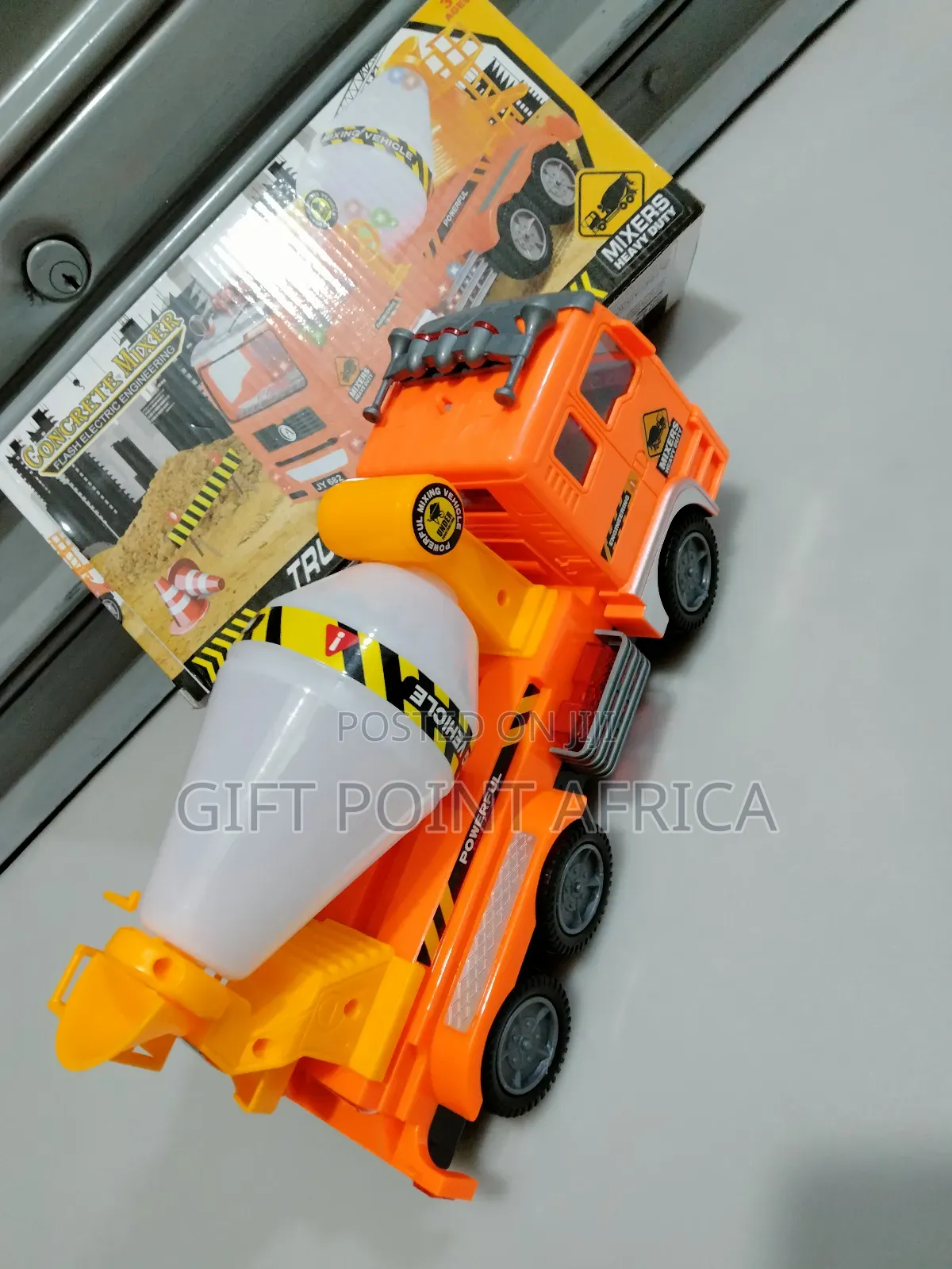 Battery Operated Concrete Mixer Building Truck for Kids