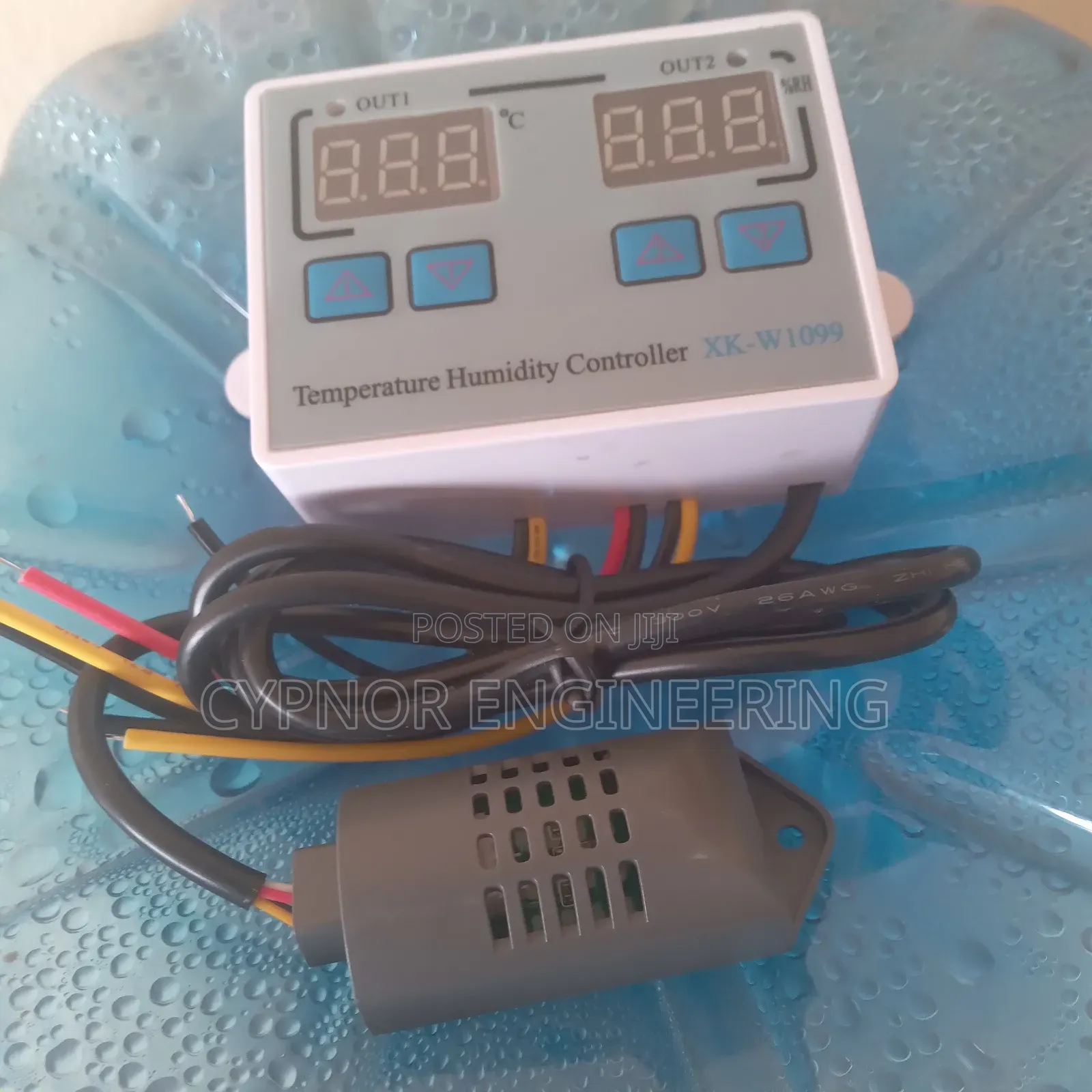 Incubator Thermostat With Hygrometer for Control
