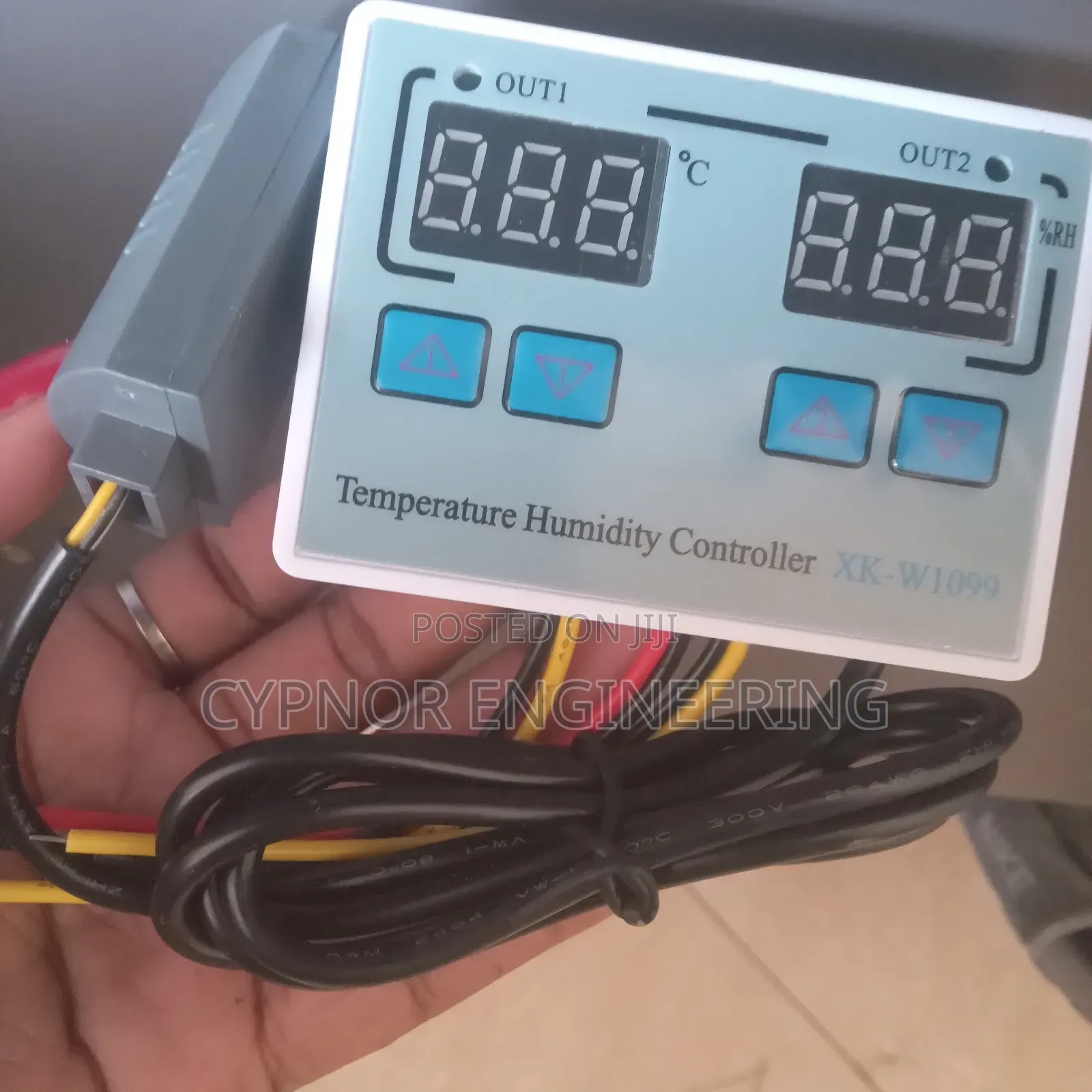 Lab Hygrometer and Thermostat System