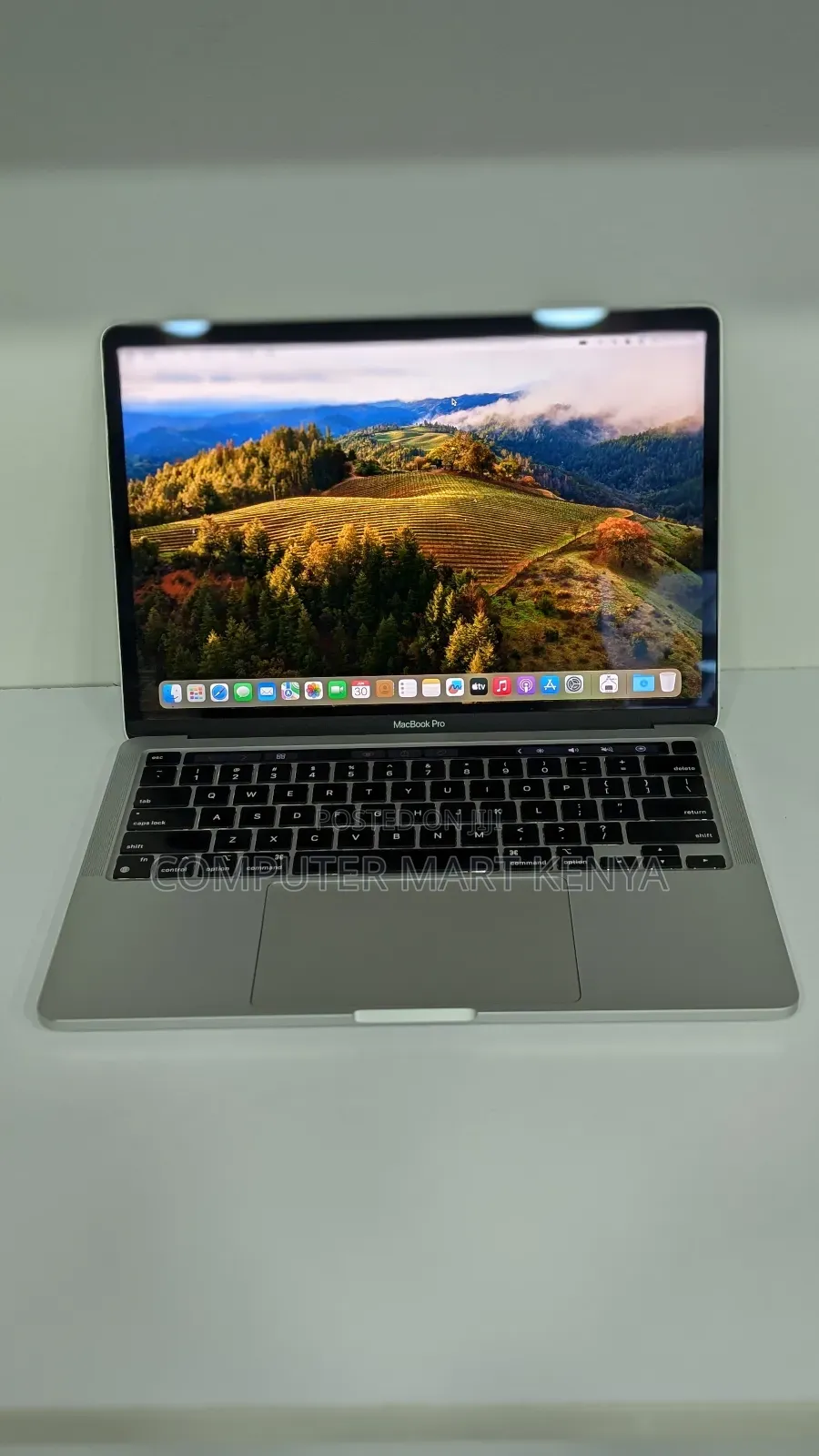 New Laptop Apple MacBook Pro 16GB Apple M1 SSD 512GB