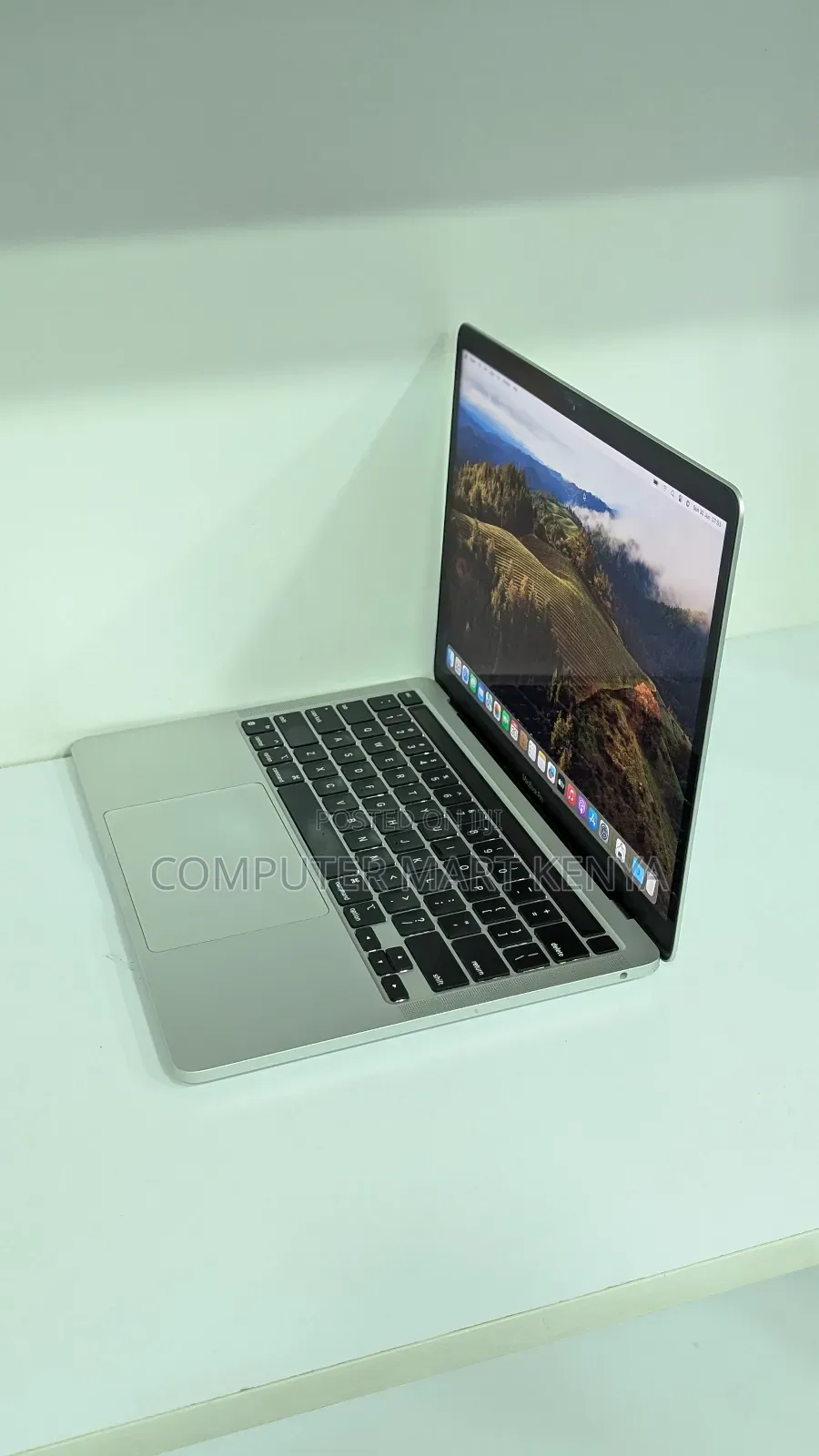 New Laptop Apple MacBook Pro 16GB Apple M1 SSD 512GB