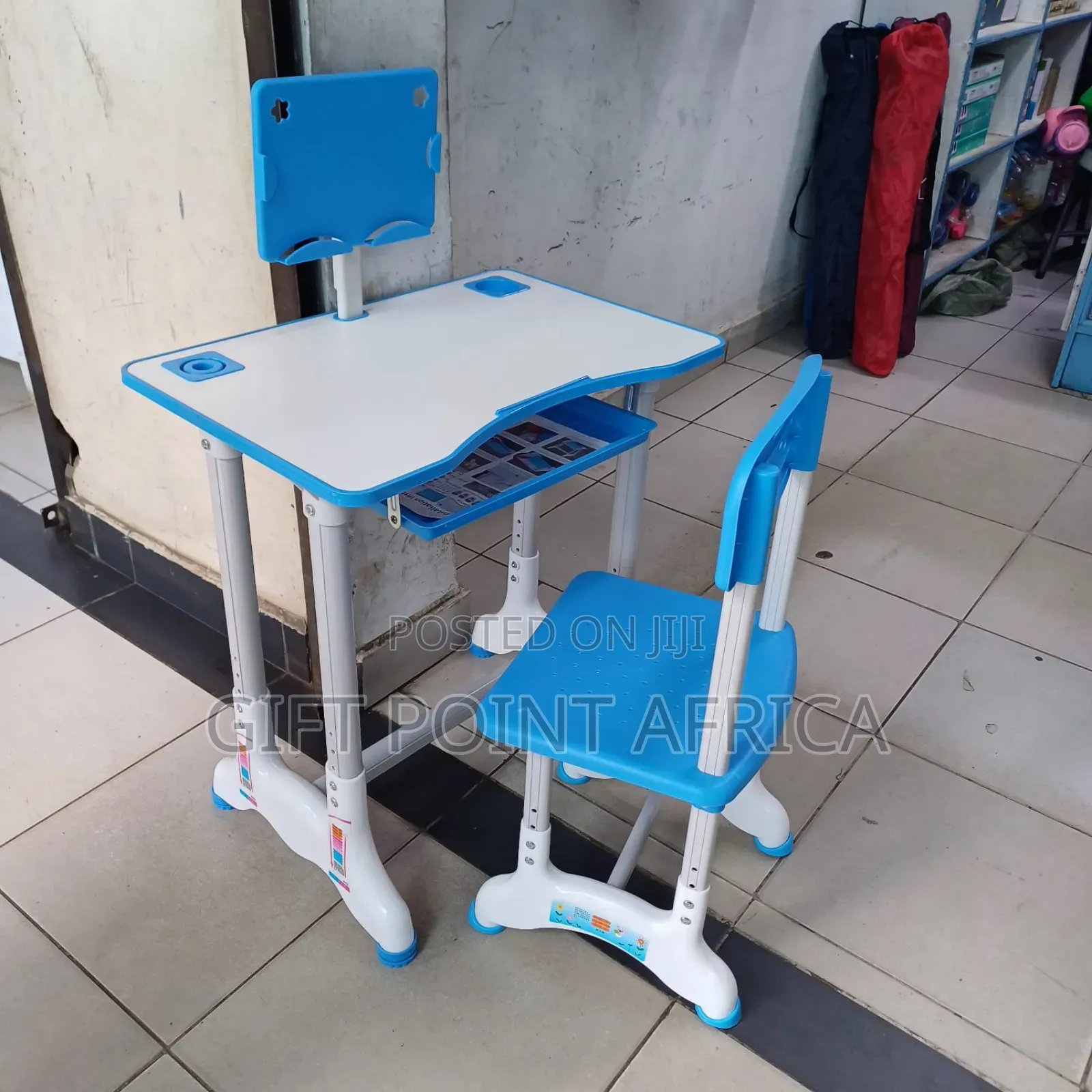 Adjustable Study Desk for Kids/Table/Chair
