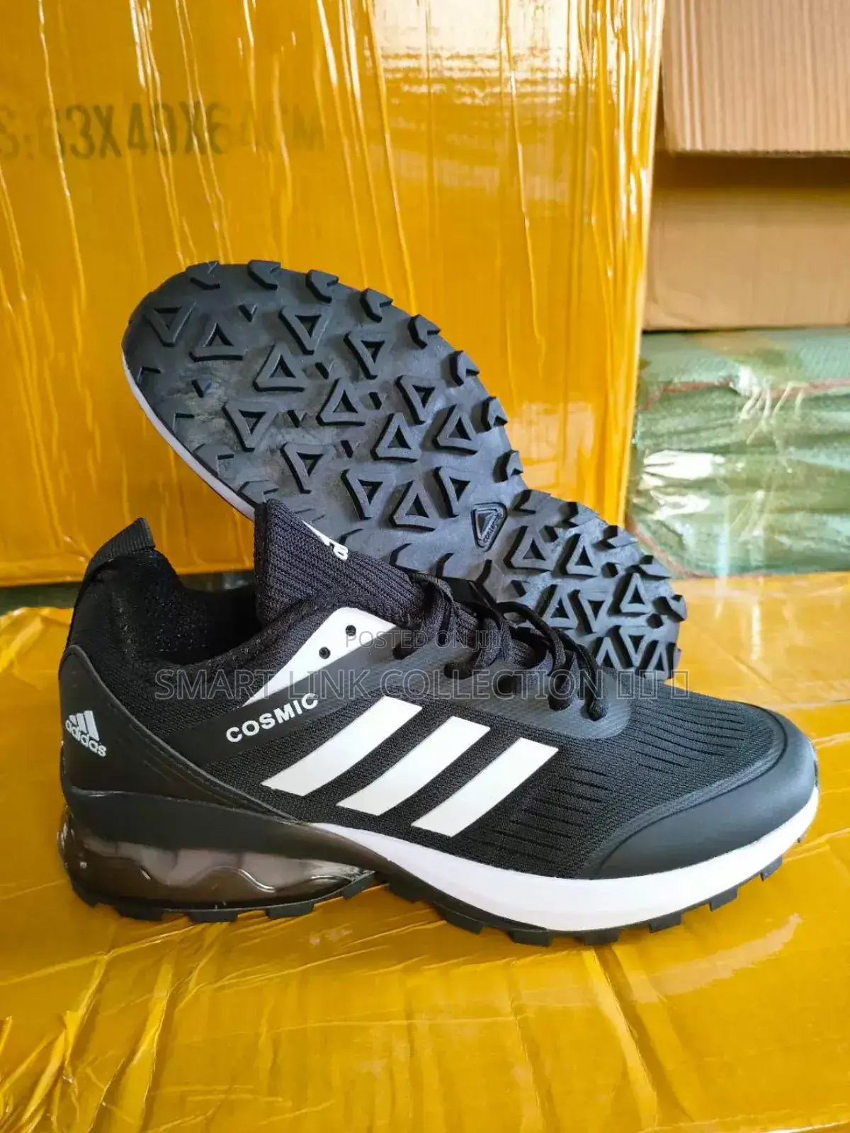 Adidas Cosmic Black