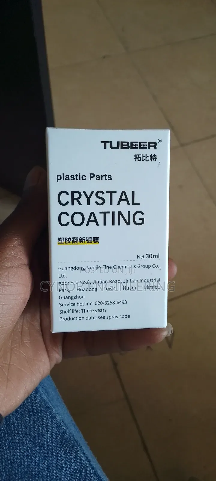 Glossy Plastics Restorer for Car Trims