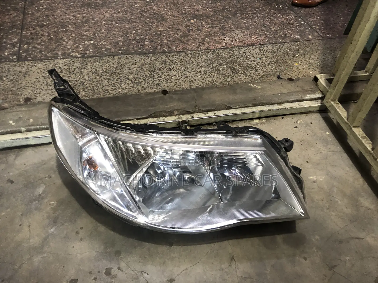 Subaru Forester SH5 Non Xenon Headlight