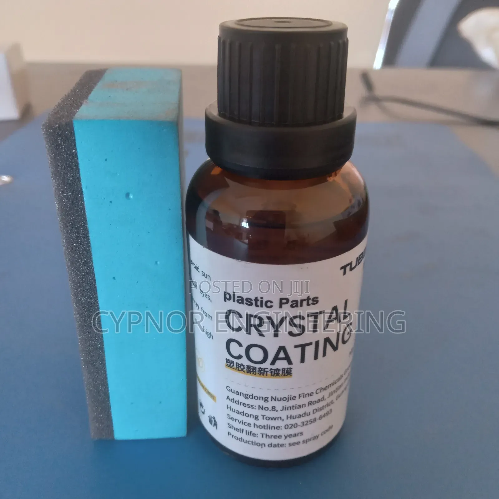 Easy to Use Restore for Car Plastics