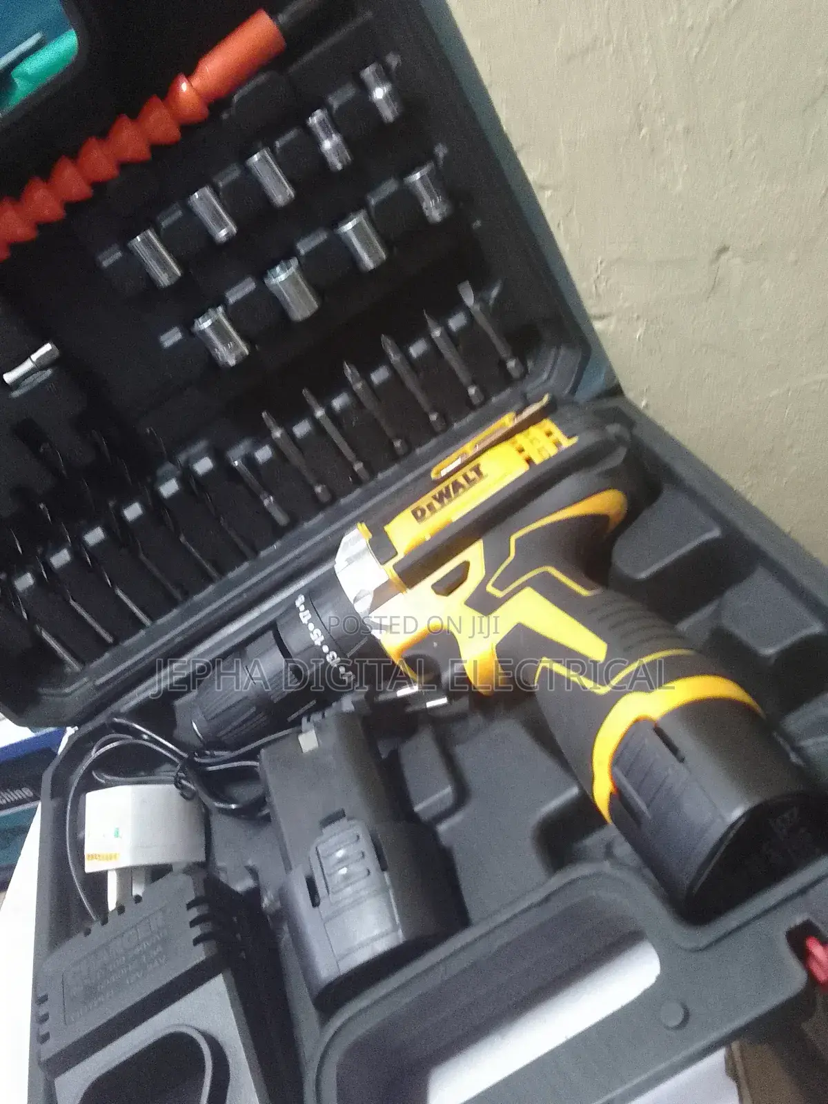 Cordless Drill /Dewalt Cordless Drill