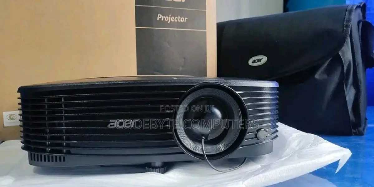 Acer Projector X1223HP DPL 4000 Lumens/ Acer X1223HP