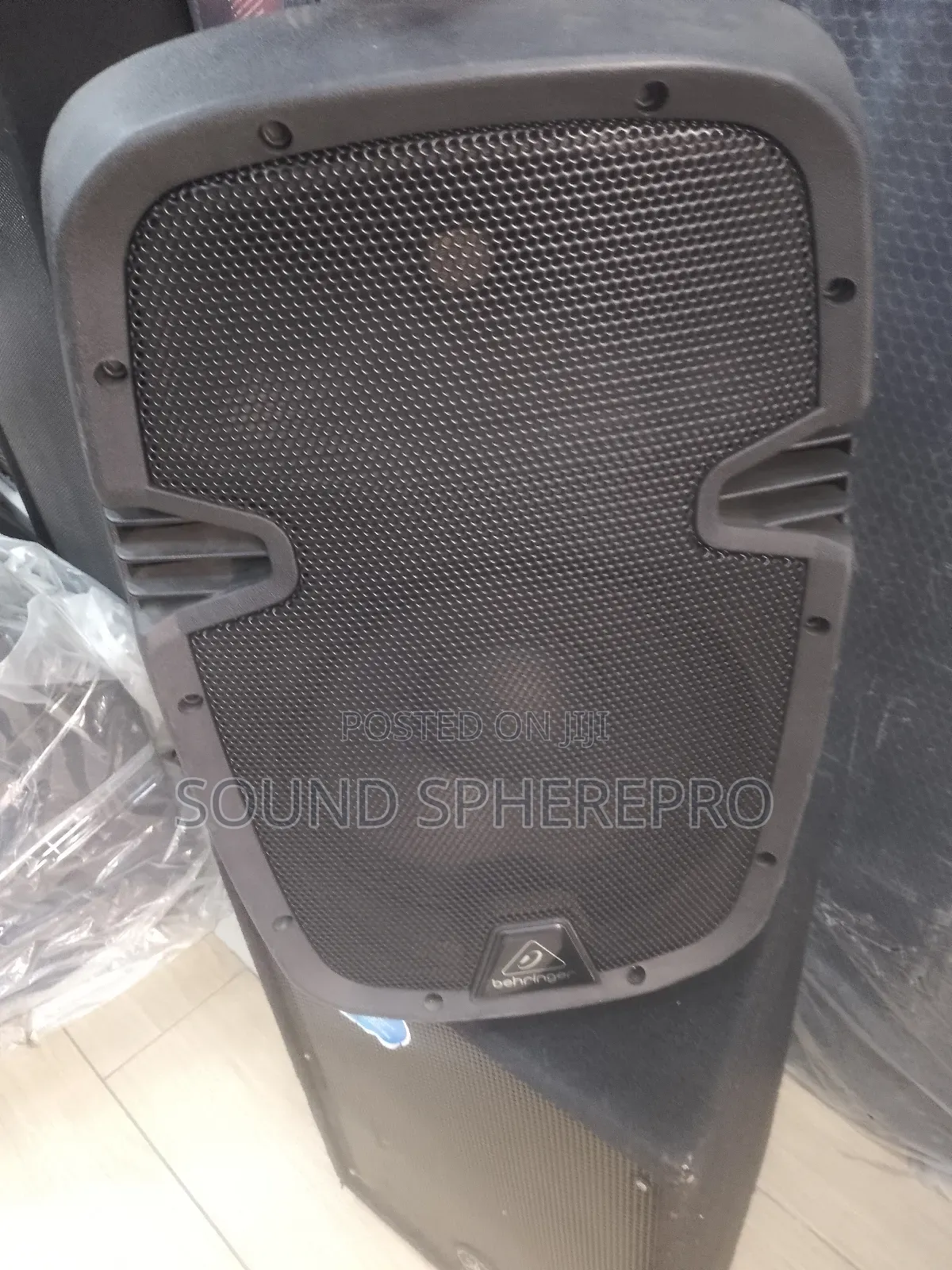 Behringer PK-110A Active Loudspeaker