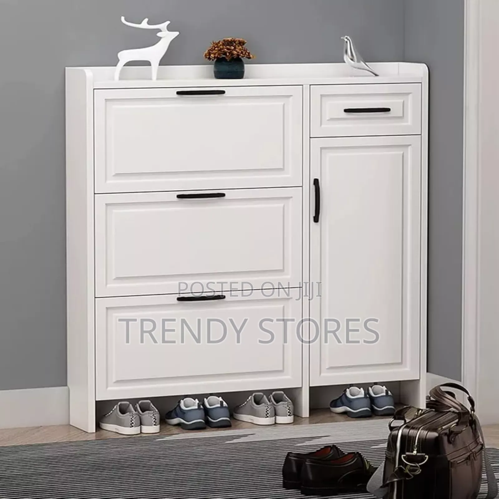 Bucket Flip Shoe Cabinet