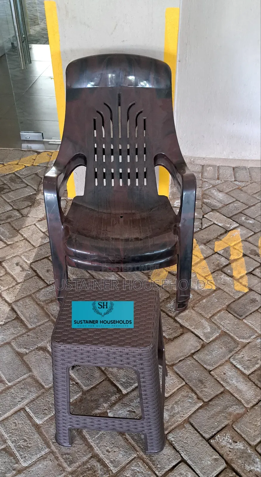 Relaxo Plastic Chairs With Bamboo Plastic Stools Sets