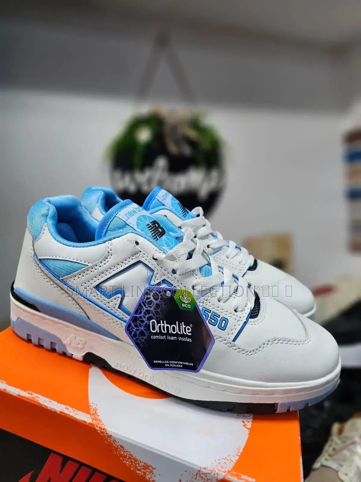 New Balance 550