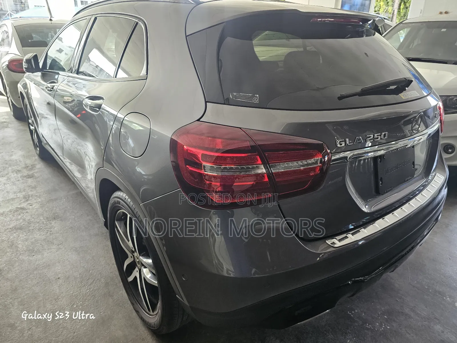 Mercedes-Benz GLA 250 2018 Gray