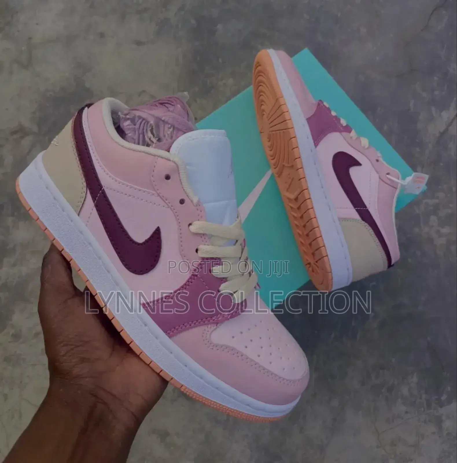 Air Jordan 1 Low Cut