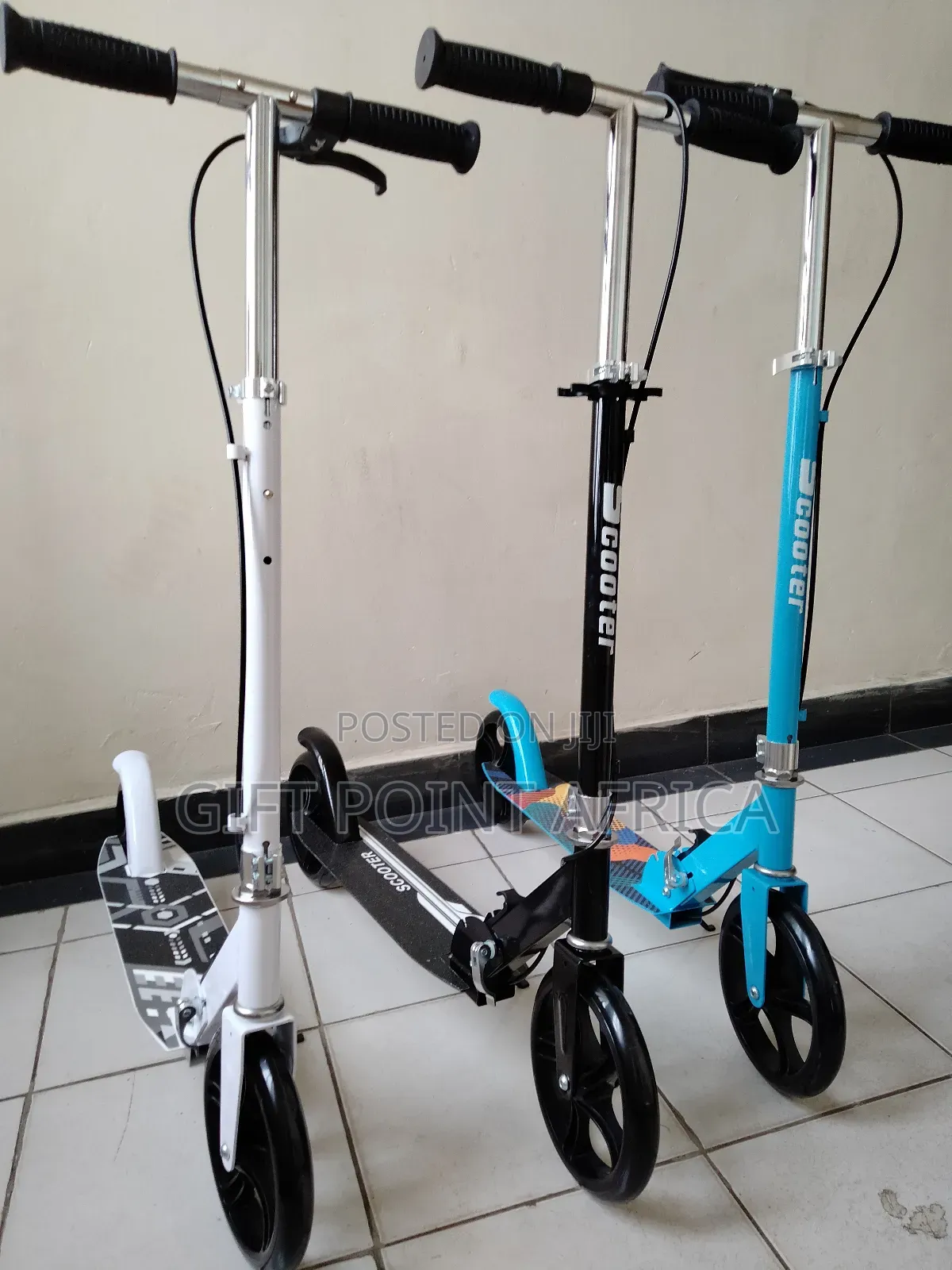 Metallic Two Wheels Teenagers Scooters With Brakes