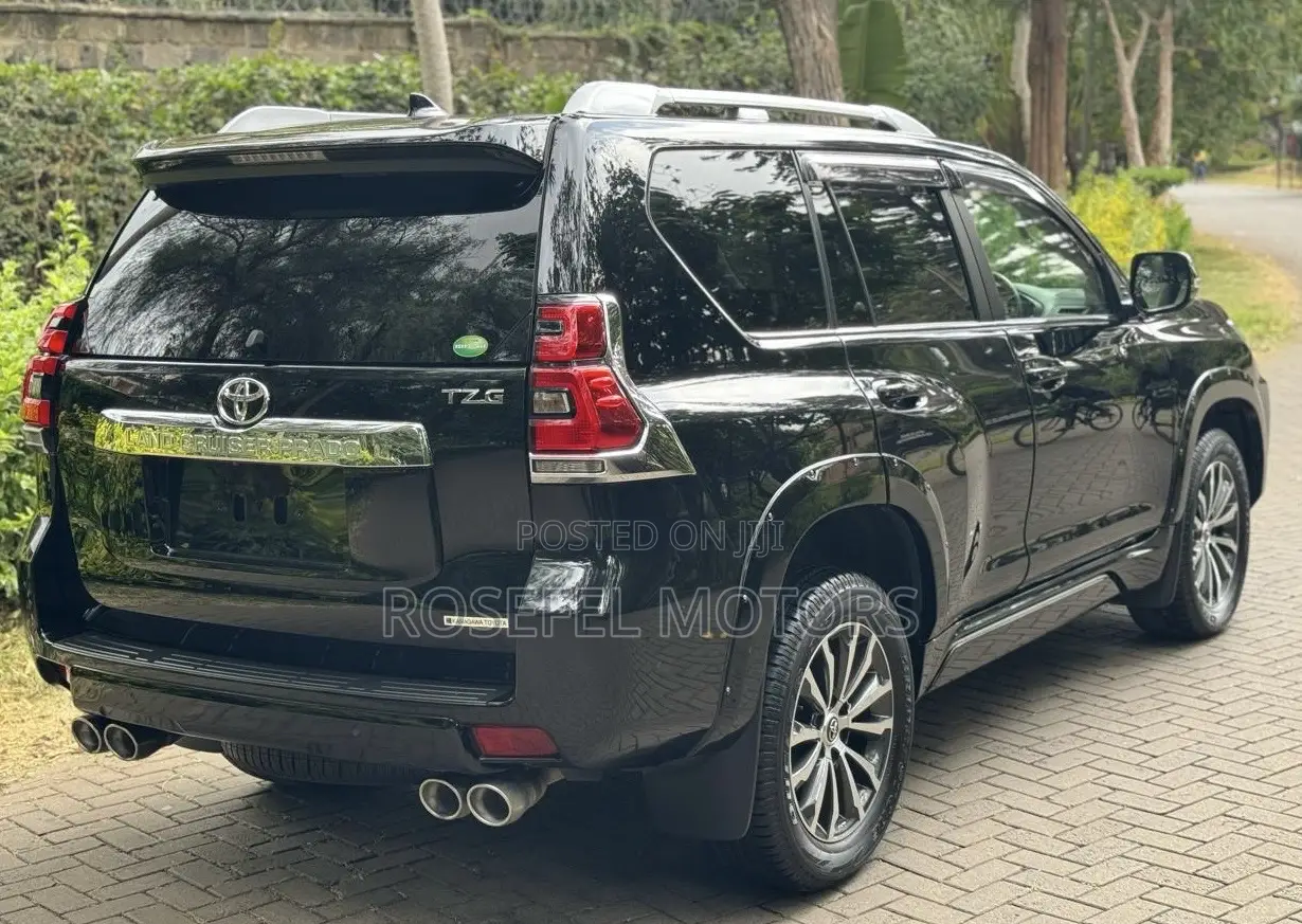 Toyota Land Cruiser Prado 2019 Black