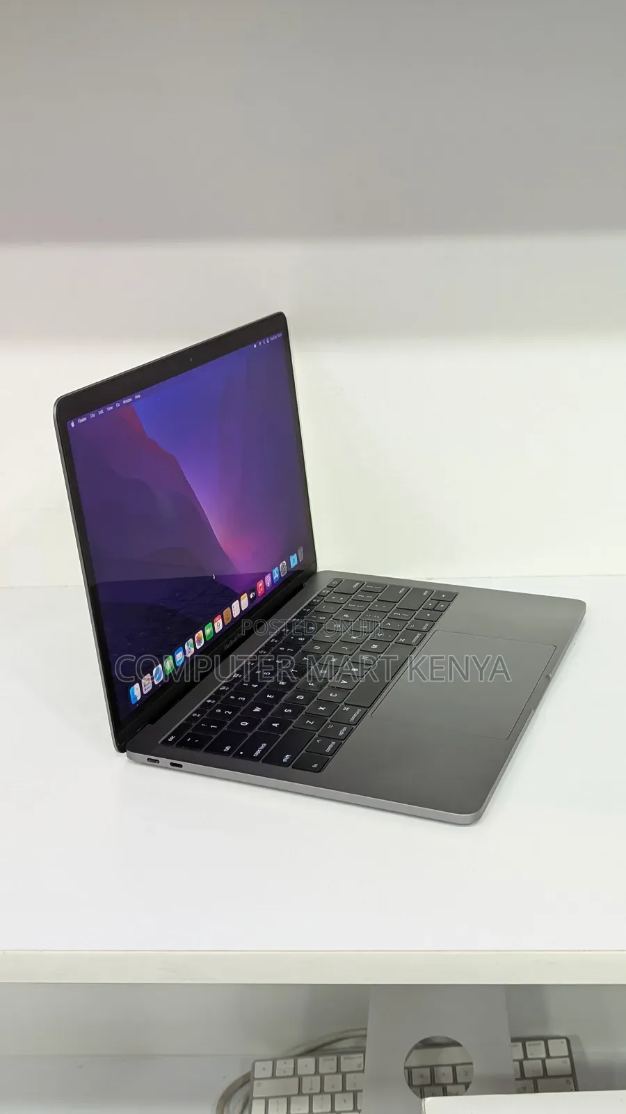 Laptop Apple MacBook Pro 2017 16GB Intel Core I5 SSD 128GB